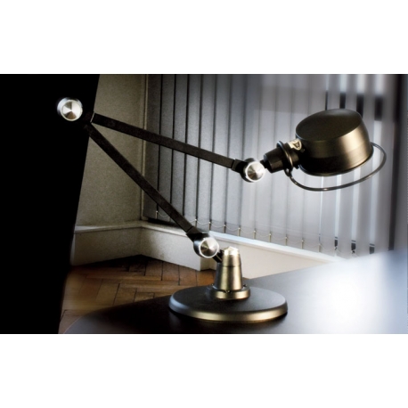 Comment choisir une lampe de bureau ?